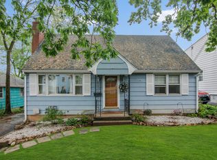 24 Carver St, New Britain, CT 06053