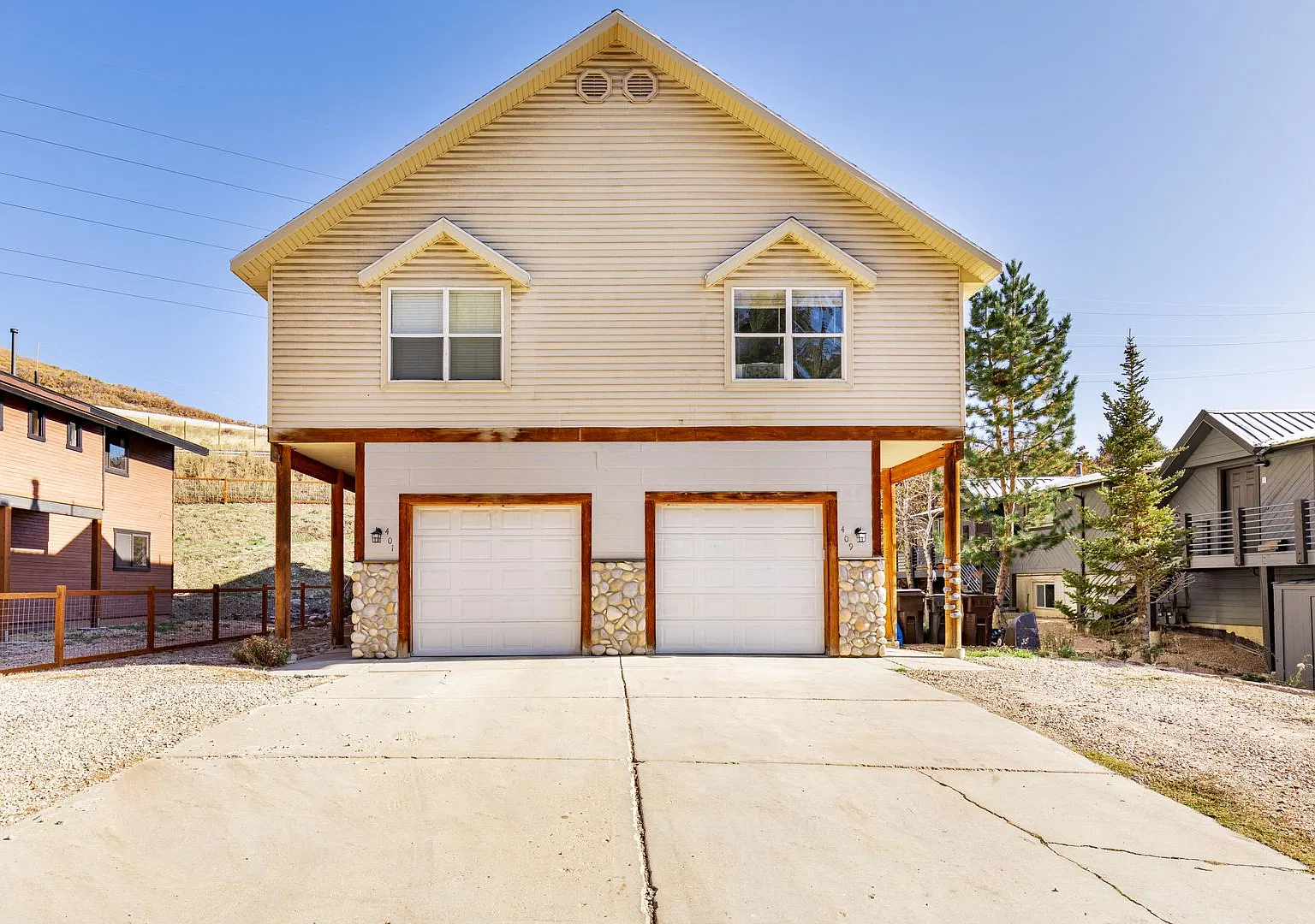 Spacious 3-Bedroom Mountain Home in Summit Park — Photo 1