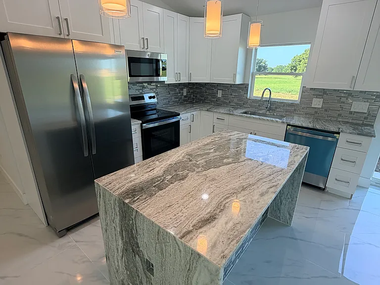 7016 Golf Club Dr — Photo 8