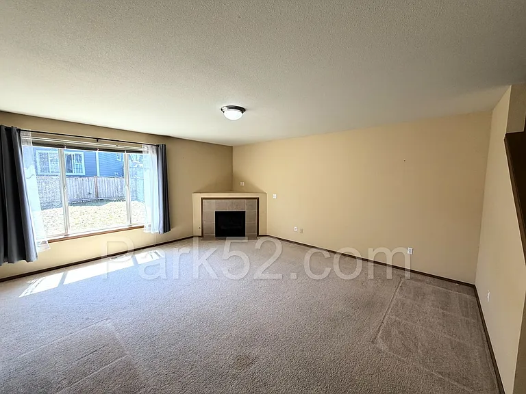 11328 185th St E — Photo 6
