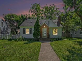 3830 Zenith Ave N, Robbinsdale, MN 55422
