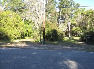 1106 E Broad St, Darien, GA 31305