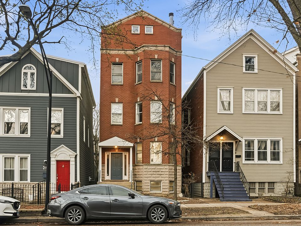 1st image of 1531 W Oakdale Ave #1
