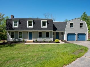 25 Burbank Rd, Sutton, MA 01590