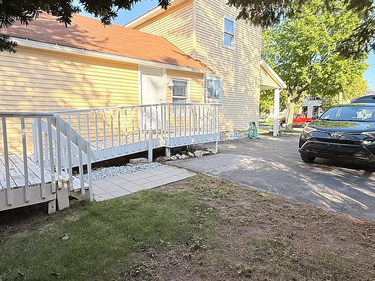 Exterior - Side Door for Additional Parking