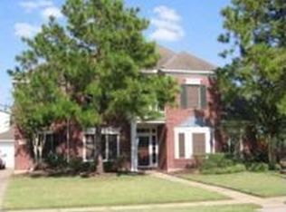 17402 Meadow Heights Dr, Houston, TX 77095