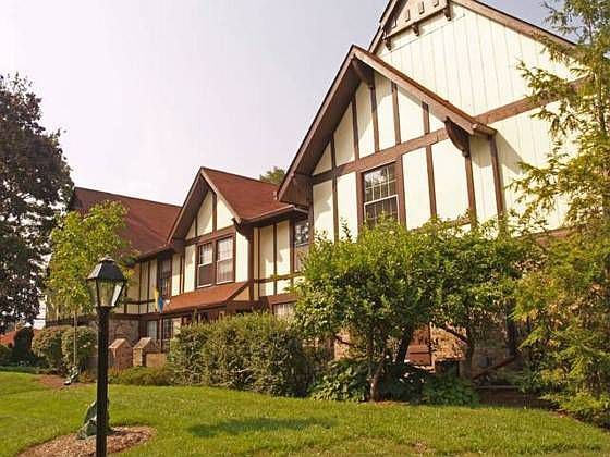 1st image of 21901 Shorepointe Ln