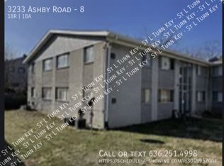 3233 Ashby Rd APT 8, Saint Ann, MO 63074