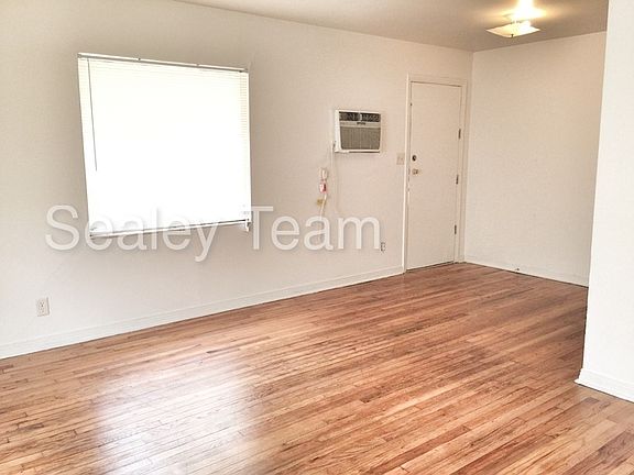 5th image of 1610 Lake Ave #A