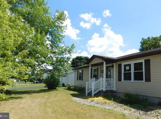 1504 Maplehurst Dr, Somerset, PA 15501