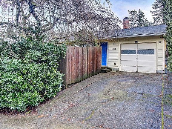 3rd image of 11612 SW 49th Ave