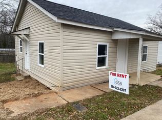 102 Tremont Ave, Greer, SC 29650