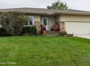 11458 NW Timberridge Ln, Grimes, IA 50111