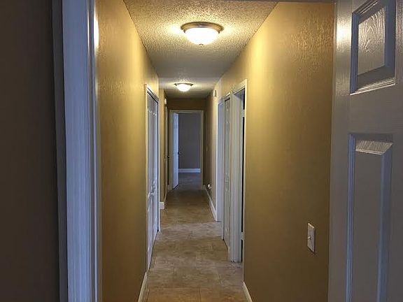 5th image of 1800 Crownwood Dr