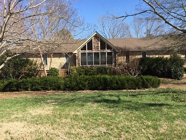 2nd image of 211 Baltusrol Rd