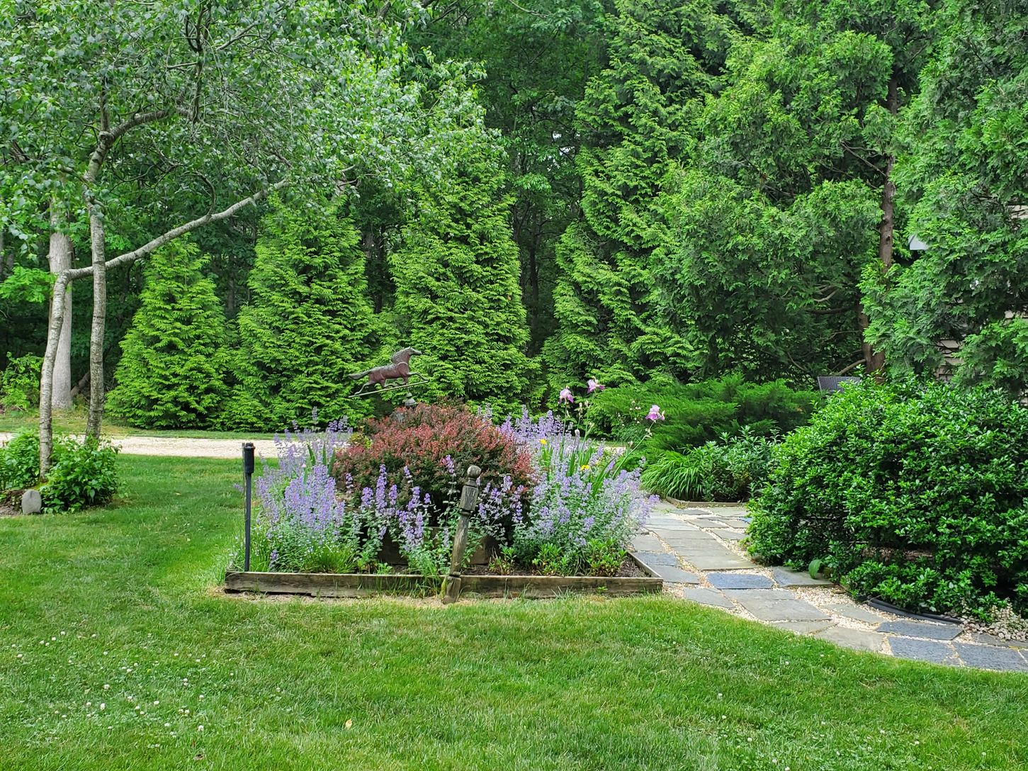  Entry Walkway from Drive to House