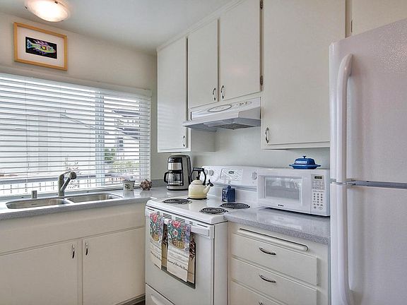 5th image of 5455 8th St Unit 29