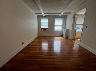 124 Sutherland Rd APT 1, Brighton, MA 02135