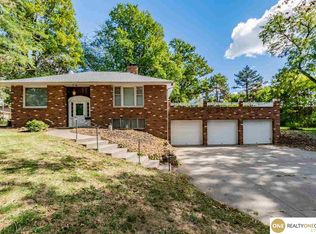 3655 S 44th Ave, Omaha, NE 68105