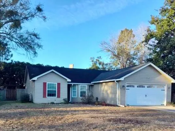 110 Azalea Ct, Kingsland, GA 31548