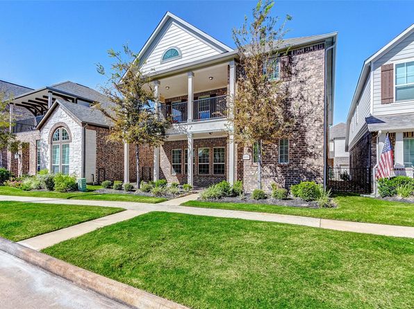 18206 Lake Eagle Dr
