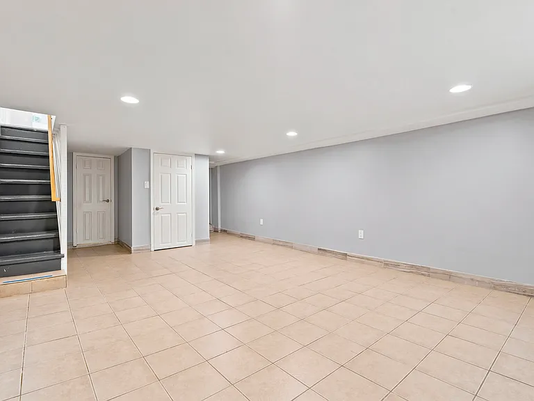 1102 Trinidad Ave NE — Photo 25