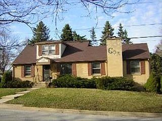 3rd image of 1220 Willow Ave
