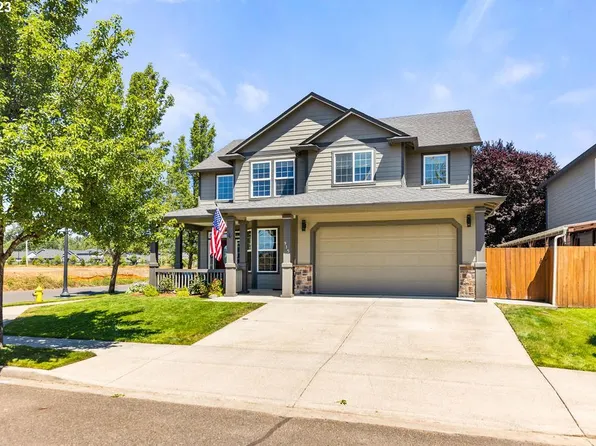 915 NE 8th Ave, Battle Ground, WA 98604