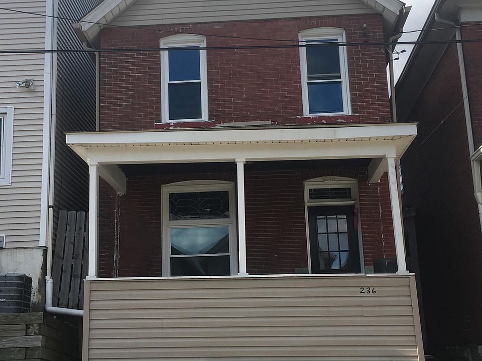 2nd image of 236 W 8th Ave