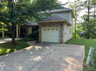 14 Pepperbrush Trl, Arden, NC 28704