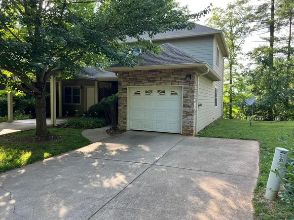 14 Pepperbrush Trl, Arden, NC 28704