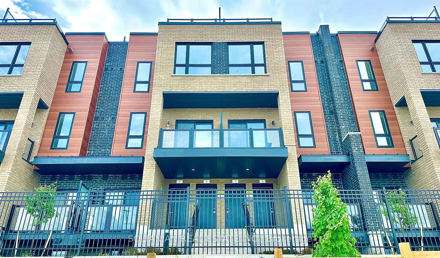 2 bed, $2,780 — Photo 2