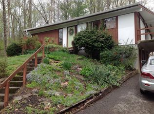 209 Iroquois Rd, Oak Ridge, TN 37830