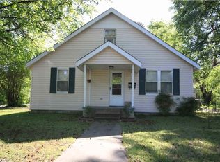 903 Owen St, Malvern, AR 72104