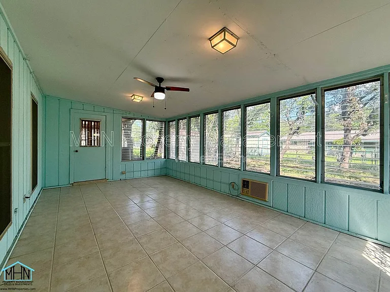 7010 Forest Way St — Photo 20