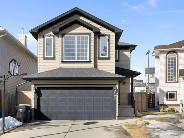 227 E Bridlewood Cir SW, Calgary, AB T2Y 3L2