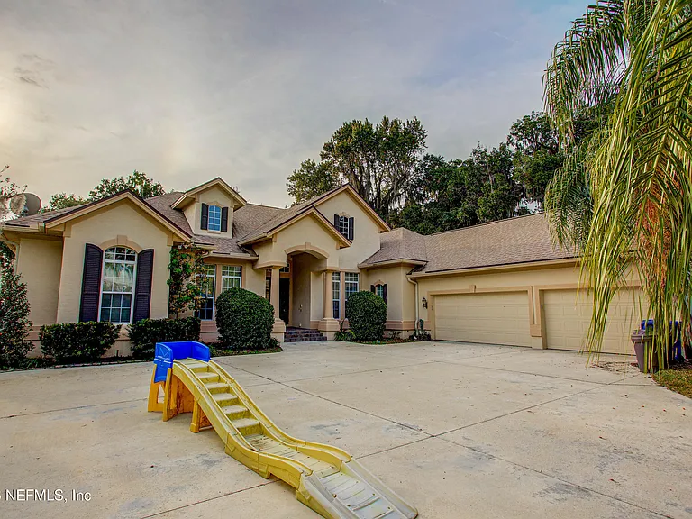 5549 Steamboat Rd — Photo 87