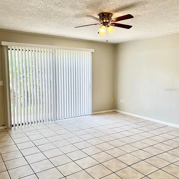 6065 Village Cir #6065 — Photo 5