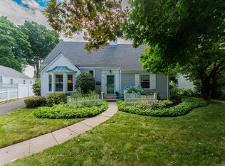 170 Webster Hill Blvd, West Hartford, CT 06107