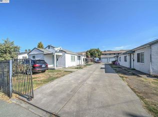 29686 Dixon St, Hayward, CA 94544