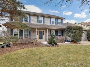 14 Breckenridge Dr, Aurora, IL 60504