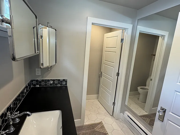 302 Park Ave — Photo 5