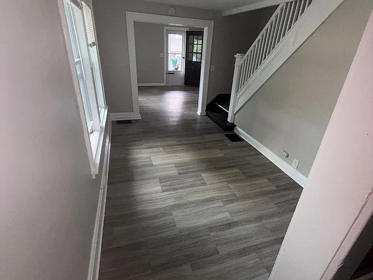 108 1/2 W Filbert St — Photo 12
