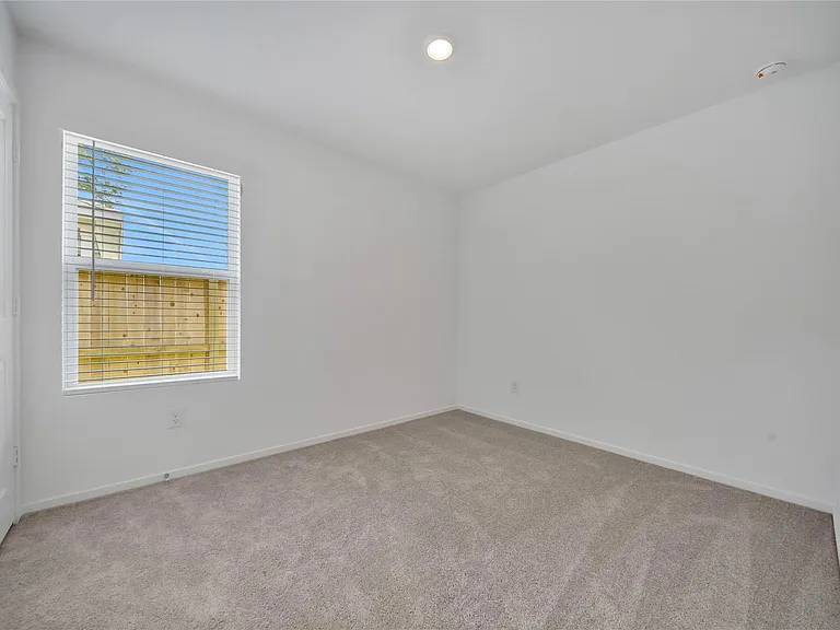 16510 Ithaca Pheasant Dr — Photo 18