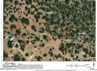 31690 W Dulce Ln, Seligman, AZ 86337