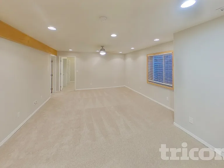 656 Golden Eagle Dr — Photo 16