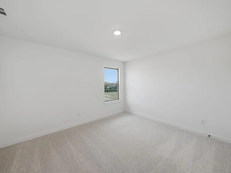 336 Chestnut St — Photo 24