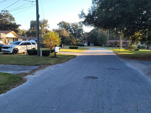 5th image of 1321 SE 42nd Ave