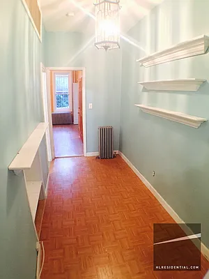 Rented by Highline Residential | media 26