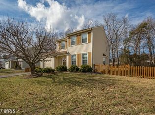 8228 Crackling Fire Dr, Gainesville, VA 20155